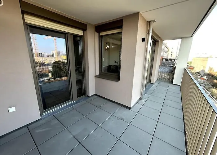 Stilvolle Mit Balkon Vienna